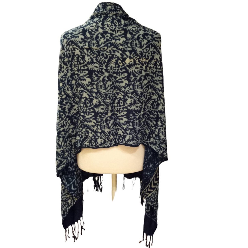 Homestead indigo blue batik wax block print rayon scarf shawl fringed 24 X 66 - Picture 2 of 5